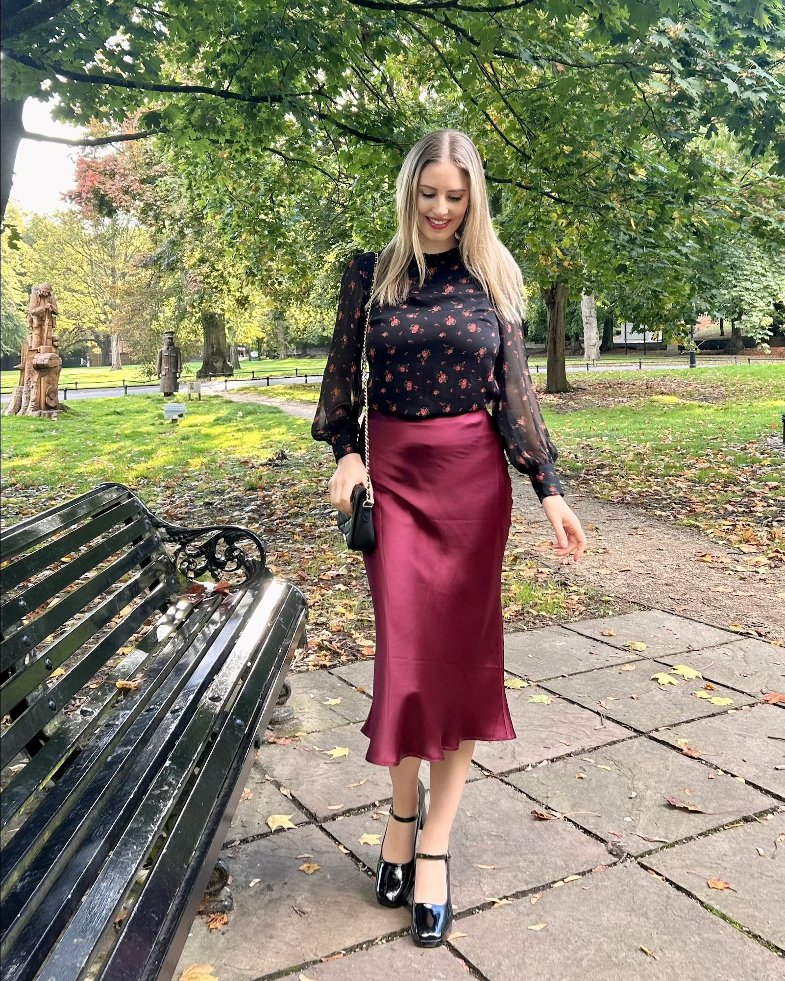 Burgundy for Autumn 🥀 

Lovely 100% Mulberry Silk skirt by @silksilky_official AD Discount code LO25090801 for 15% off ✨

#silksilky #silksilkystyle #fashionblogger #fashionstyle #styleinspiration #outfitinspiration #fashion #style #autumn #autumnfashion #autumnstyle #autumnvibes #vintage #vintagefashion #vintagestyle #vintageaesthetic #vintageoutfit #parisian #parisianstyle #retro #retrofashion #nature #自然 #时尚

#LTKautumn #LTKstyletip #LTKwinter