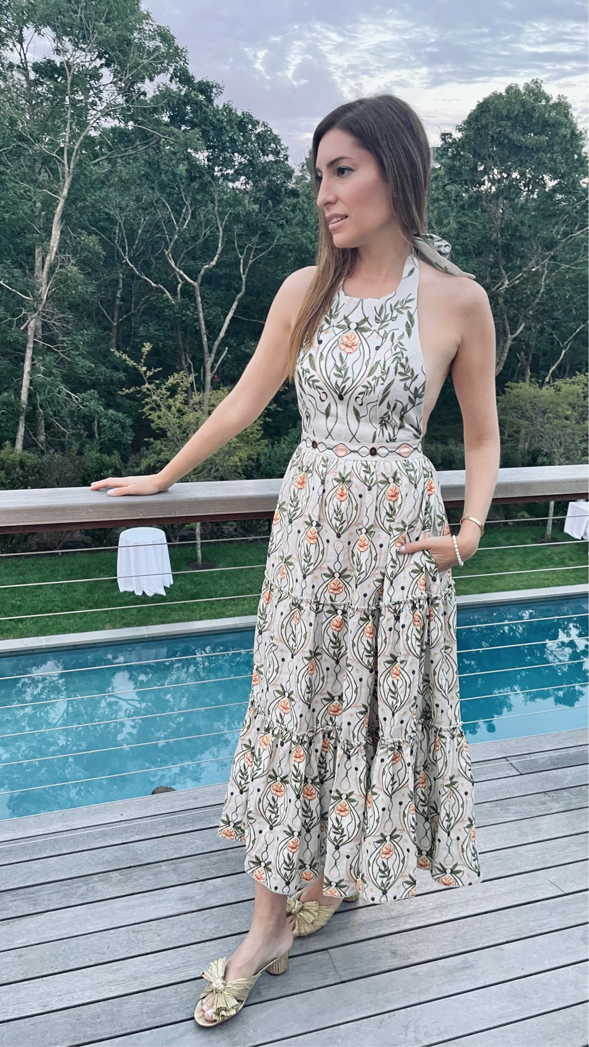 Another Agua favorite for the opening night of the Hampton Designer Showhouse ✨ Gorg 🤌

summer dress Agua by Agua Bendita cocktail dress Loeffler Randall gold bow shoes heels halter dress 

#LTKFind #LTKshoecrush #LTKstyletip