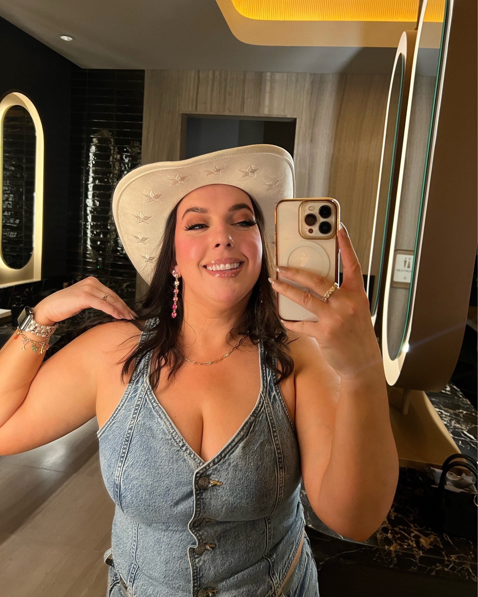 Kacey x Lee x Walmart Collection // jean vest top / jean shorts / denim set / cowboy hat

#LTKMidsize #LTKootd #LTKdayinmylife