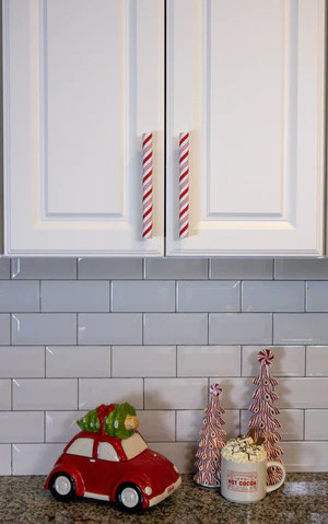 NEW Large Peppermint Stick Handlez | Knobēz