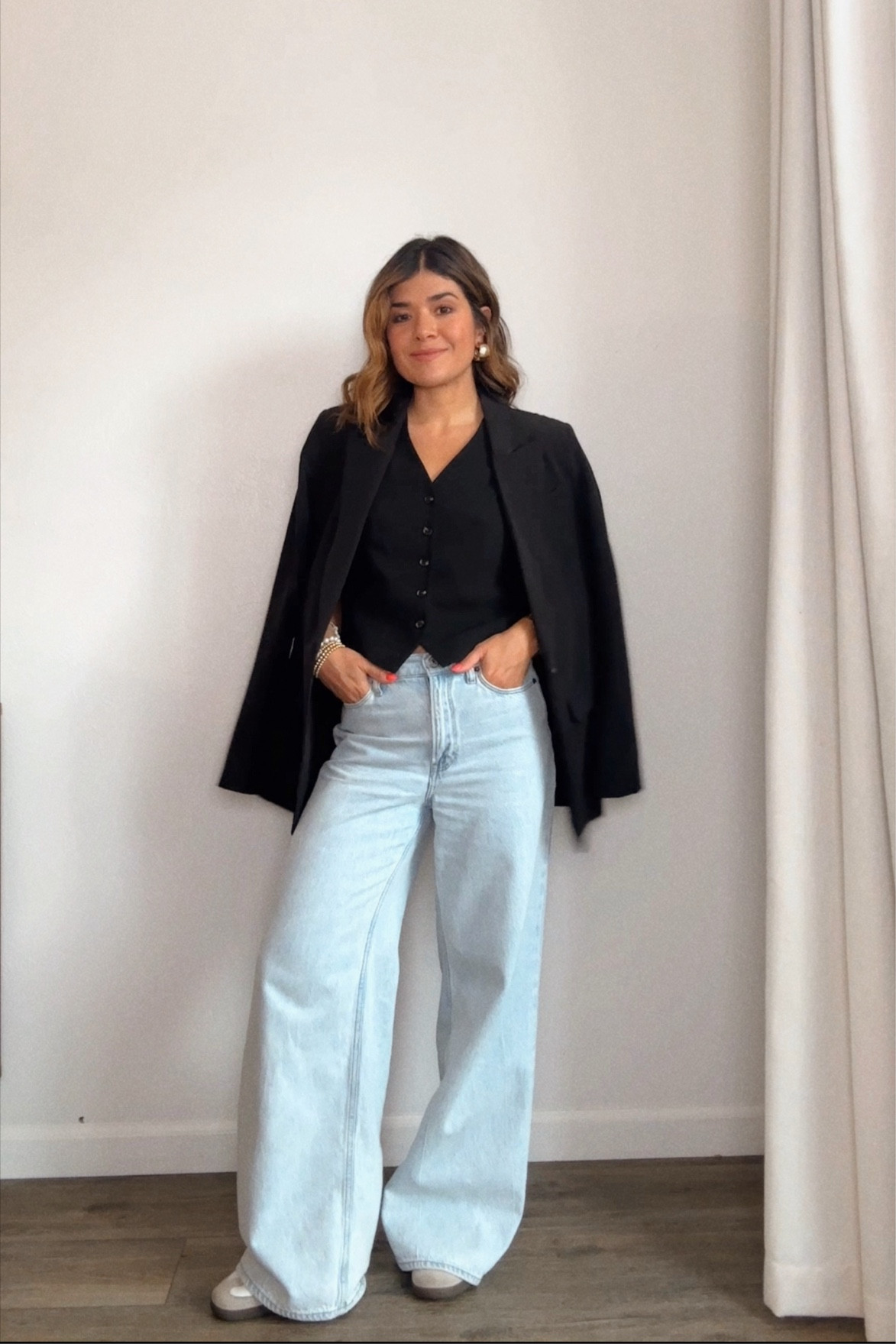 Take 25% off my jeans right now!!  Use code DENIMAF at checkout!
Jeans size 25 short
Abercrombie, Abercrombie jeans, Abercrombie denim

#LTKSaleAlert #LTKWorkwear #LTKFindsUnder100