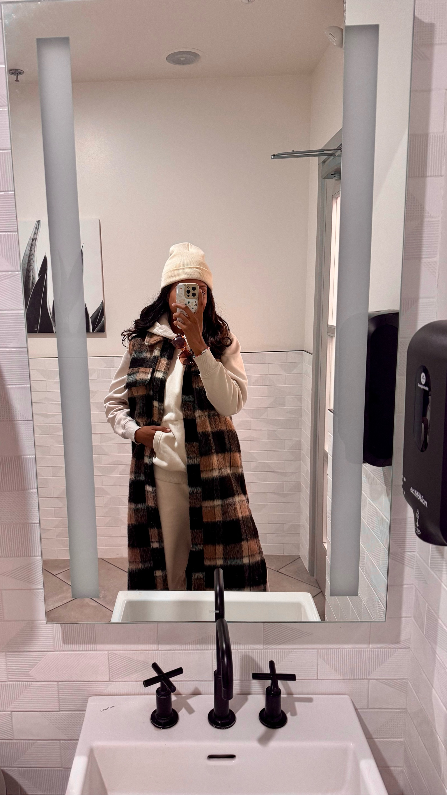 I enjoy cute clothes & cute bathrooms

#LTKFindsUnder50 #LTKShoeCrush #LTKSaleAlert