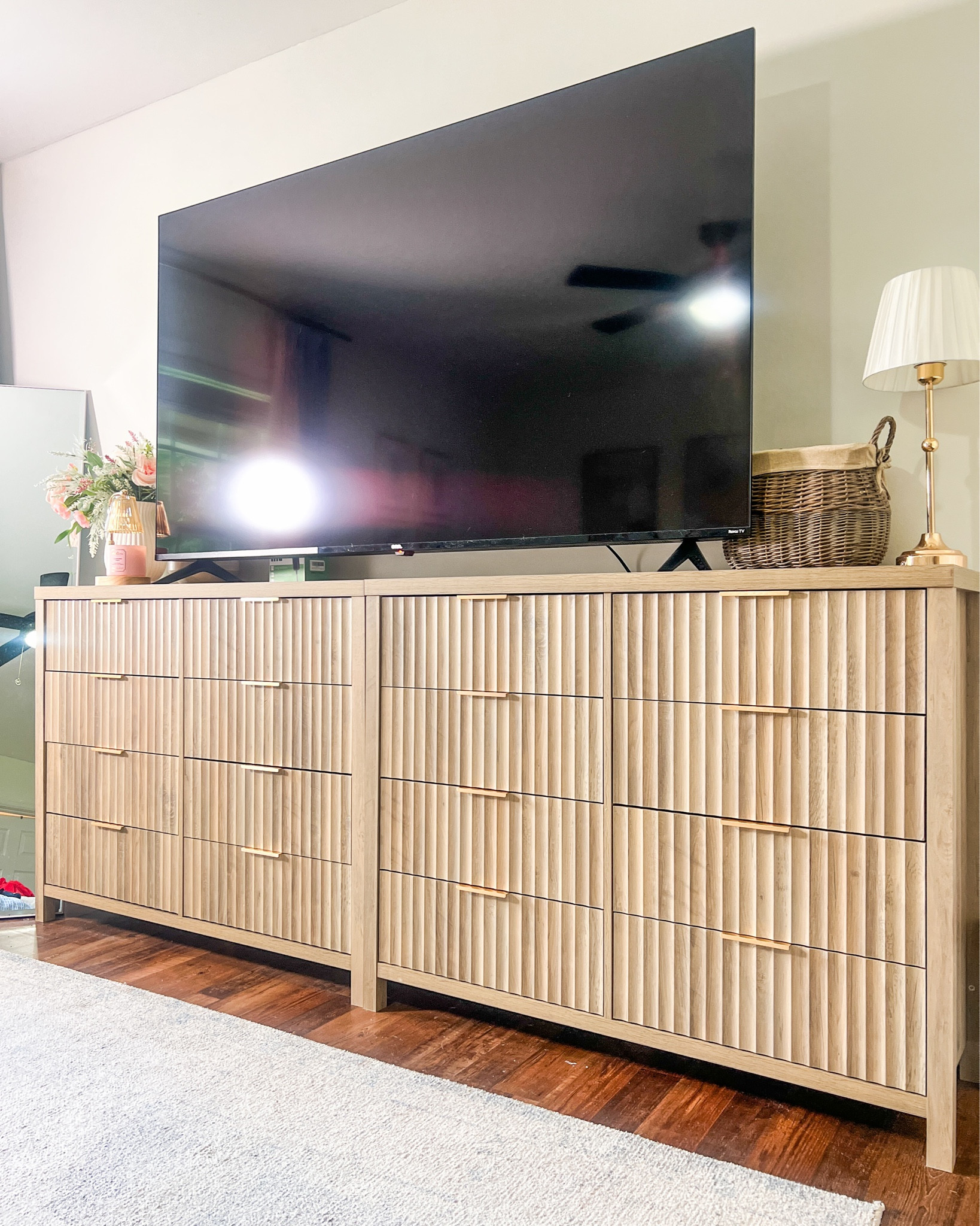 Amazon fluted furniture is the easiest way to elevate your bedroom ✨ Clean lines, neutral tones, and that textured detail that makes the whole space feel designer without the price tag.

#LTKHome #AmazonHomeFinds #FlutedFurniture #BedroomRefresh #NeutralHome #AmazonFinds #BedroomInspo #HomeDecorFinds #AffordableHome #LTKStyle

#LTKSaleAlert #LTKSeasonal #LTKHome