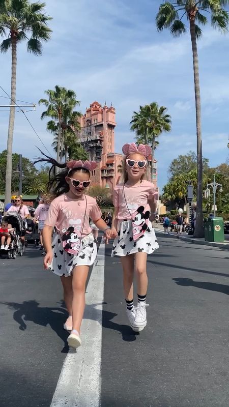 These girls could ride Slinky on repeat 🎢 ❤️


How cute are these BESTIE purses from @bellelynnecrafts !?! There’s a new drop this Friday. I’ll be posting more in my stories. Their outfits are @elisabethandfaith and the twirl skirts are still available. 
 
save at BLC w/ code: Lulu


#disneyworld #minniestyle #wdwap #waltdisneyworld #disney #disneyig #wdw #disneyparks #momlife #girlmom
#disneyoutfit #magickingdom #mouseears  #minniemouse #target #targetstyle #mom #smallshop #matchingfamily #disneysshirts #hollywoodstudios #epcot #disneyreels 

#LTKfamily #LTKkids #LTKfindsunder50