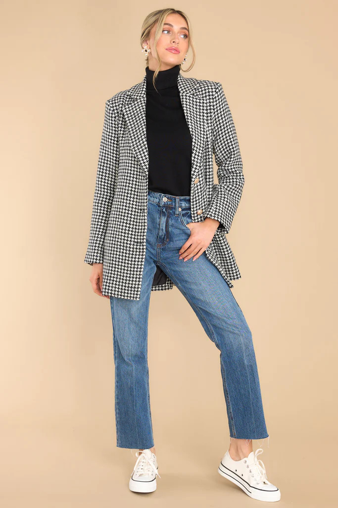 No Bad Angles Black Houndstooth Blazer | Red Dress 