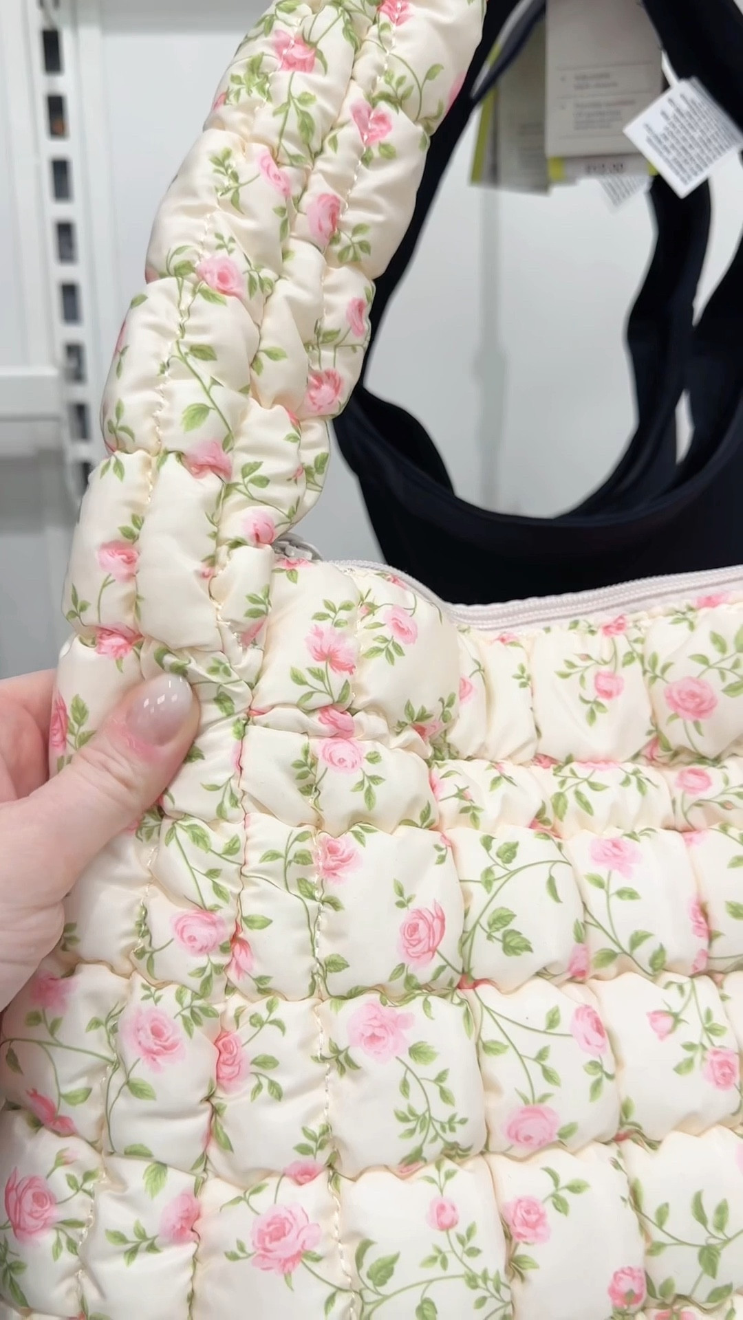 JUST RESTOCKED! 😍🌸 These puffer hobo shoulder bags are going to be a staple for spring! The floral print is SO GOOD 😍👏🏻

#LTKSaleAlert #LTKMidsize #LTKootd