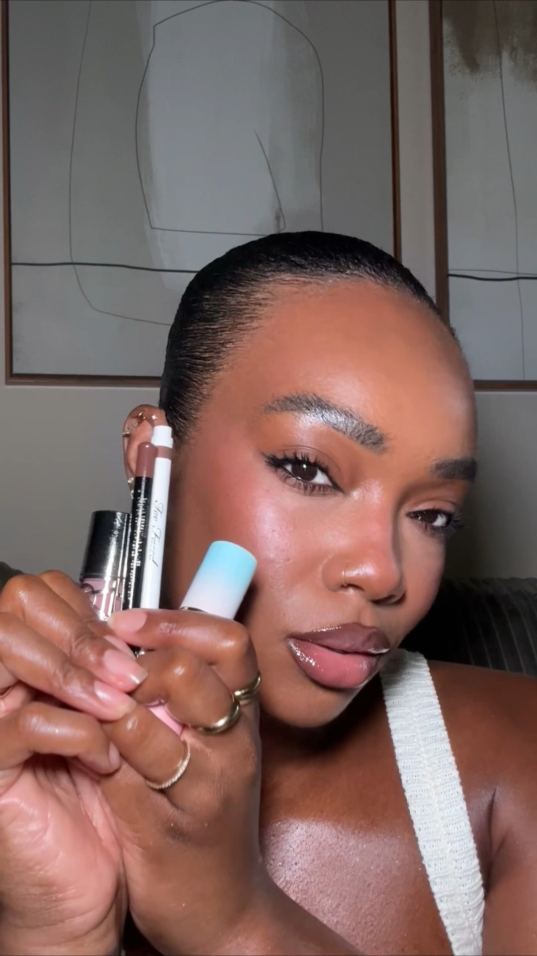 Minimal hair. Maximum face.

#LTKBeauty #LTKStyleTip #LTKOver40