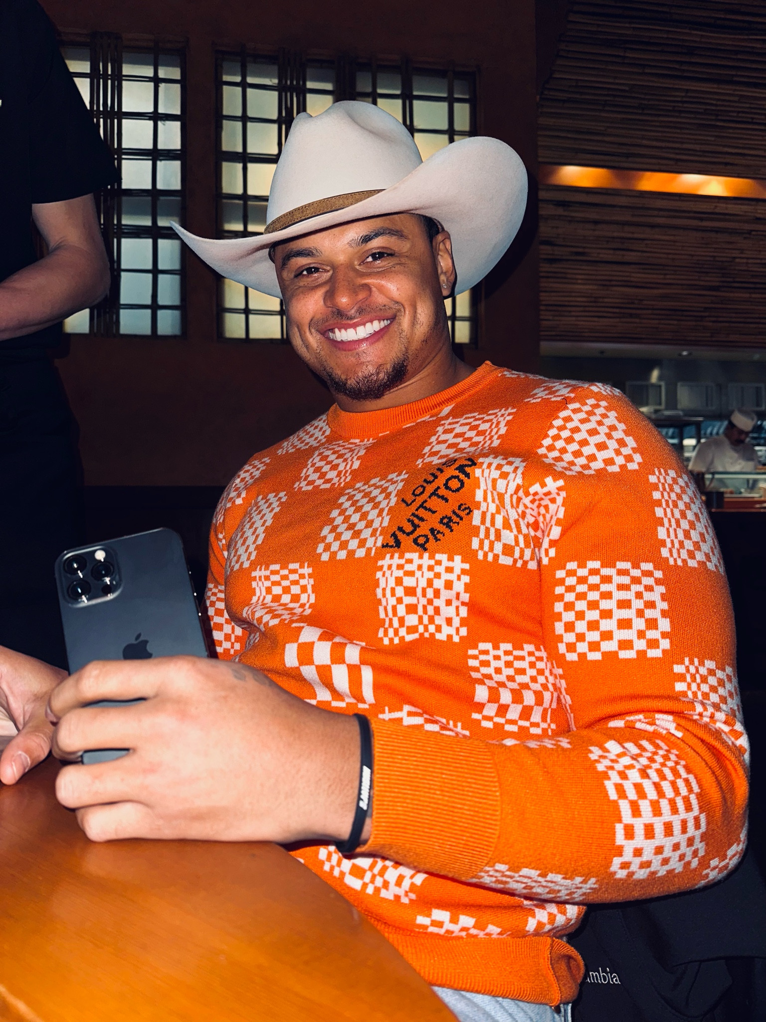 Howdy 
-
#hat #sweater #dinner #fit

#LTKstyletip #LTKmens #LTKSeasonal