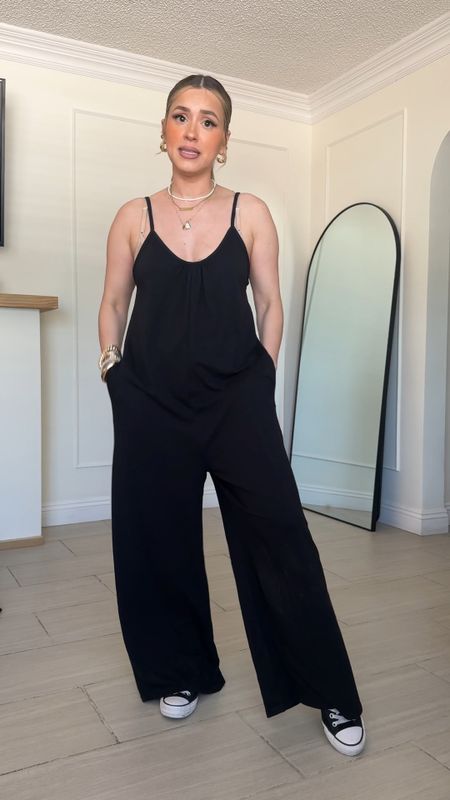 Relaxed, comfortable jumpsuit! Wearing a size small

#LTKStyleTip #LTKU #LTKFindsUnder50