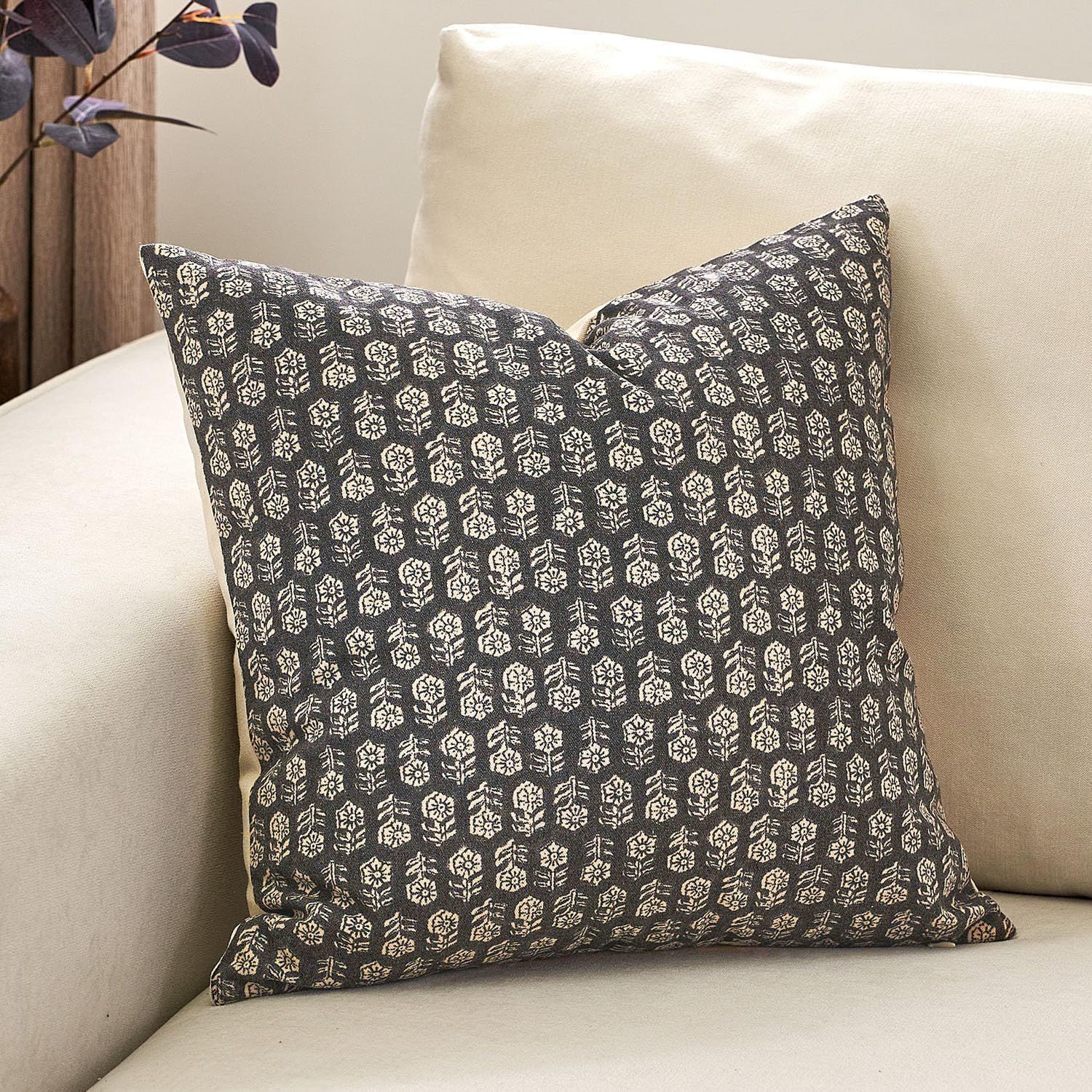 DOMVITUS Pillow Covers 20x20, Floral Pillow Covers, Couch Pillows for Living Room, Decorative Far... | Amazon (US)