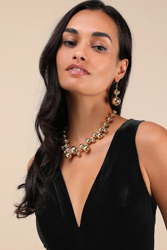 Statement Babe Gold Necklace and Earrings Set | Lulus