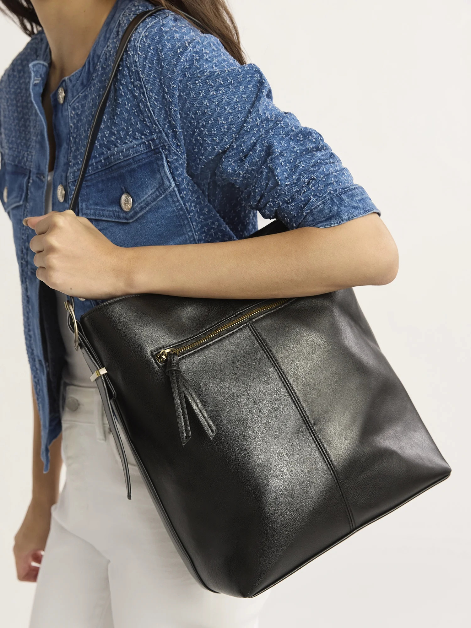 Time and Tru Women's Birdie Faux Leather Bucket Mid Sized Handbag, Black | Walmart (US)