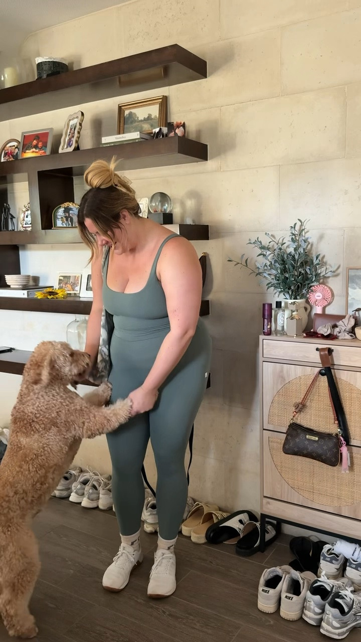 come with me to my workout!!

#LTKActive #LTKMidsize #LTKStyleTip