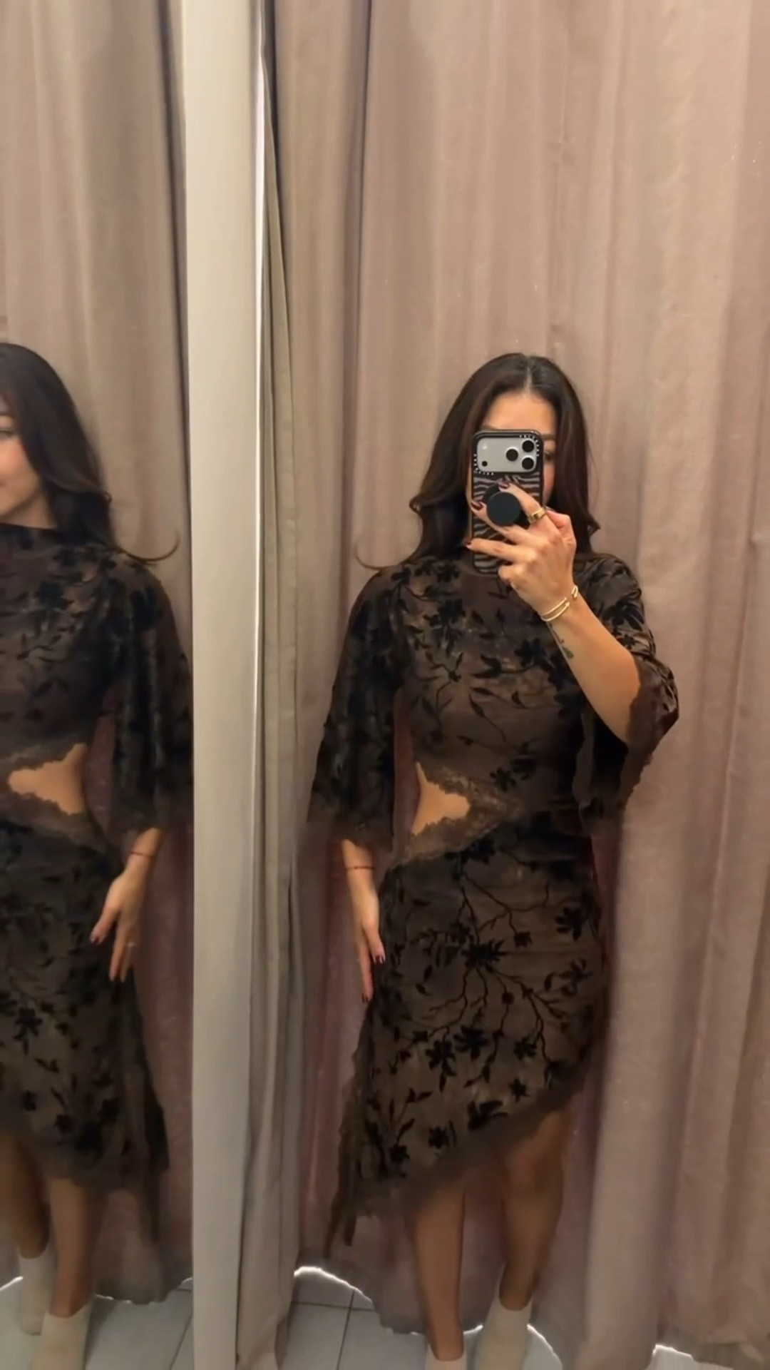 Fall try on from Zara! 🤎

Loving this dark brown mini dress with a slit! It’s the perfect elevated dinner outfit. All of my Zara finds from my recent order are linked below.


Slit dress, date night look, fall dresses, Zara haul, mini dresses for fall

#LTKootd #LTKSeasonal #LTKgrwm