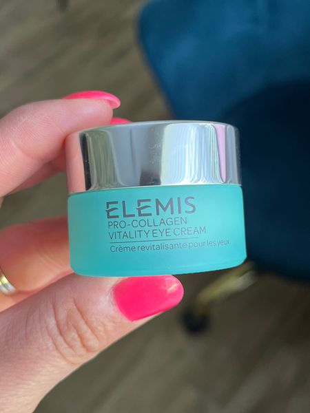 Elemis
Elemis skincare
Skincare
Under eye cream
Beauty
Must have beauty


#LTKbeauty #LTKSeasonal #LTKFind