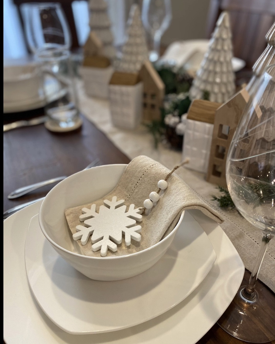 Christmas tablescape inspiration! 🌟 

Shop below. ⬇️ 

#LTKChristmasDecor #LTKChristmastable #LTKtablescape#LTKCyberWeek #LTKHoliday #LTKneutralholidaydecor



Follow my LTK @LetsTalkFortiesAndBeyond on the @shop.LTK app to view this post and get my exclusive app-only content!

#liketkit #LTKSeasonal #LTKHoliday
@shop.ltk
https://liketk.it/5CN3F

#LTKSeasonal #LTKHoliday #LTKHome