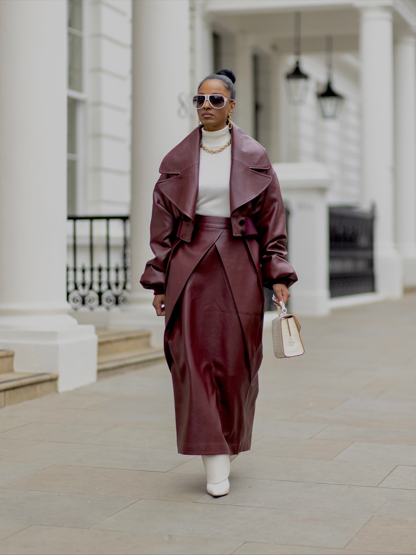 {•BURGUNDY•}

#LTKautumn #LTKCyberWeek #LTKluxury