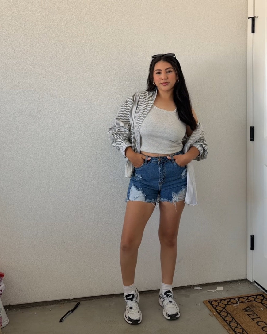 Got a L in the button up for the oversized look🥰🫧

#LTKootd #LTKgrwm #LTKMidsize