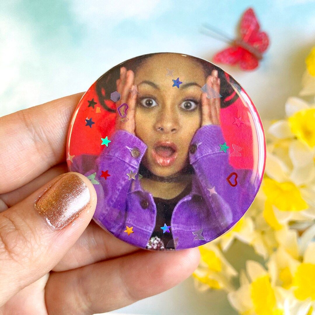 Raven Symone Glitter Button - 2.25" Pinback Buttons - That's So Raven - Birthday Gift Idea and Pa... | Etsy (US)