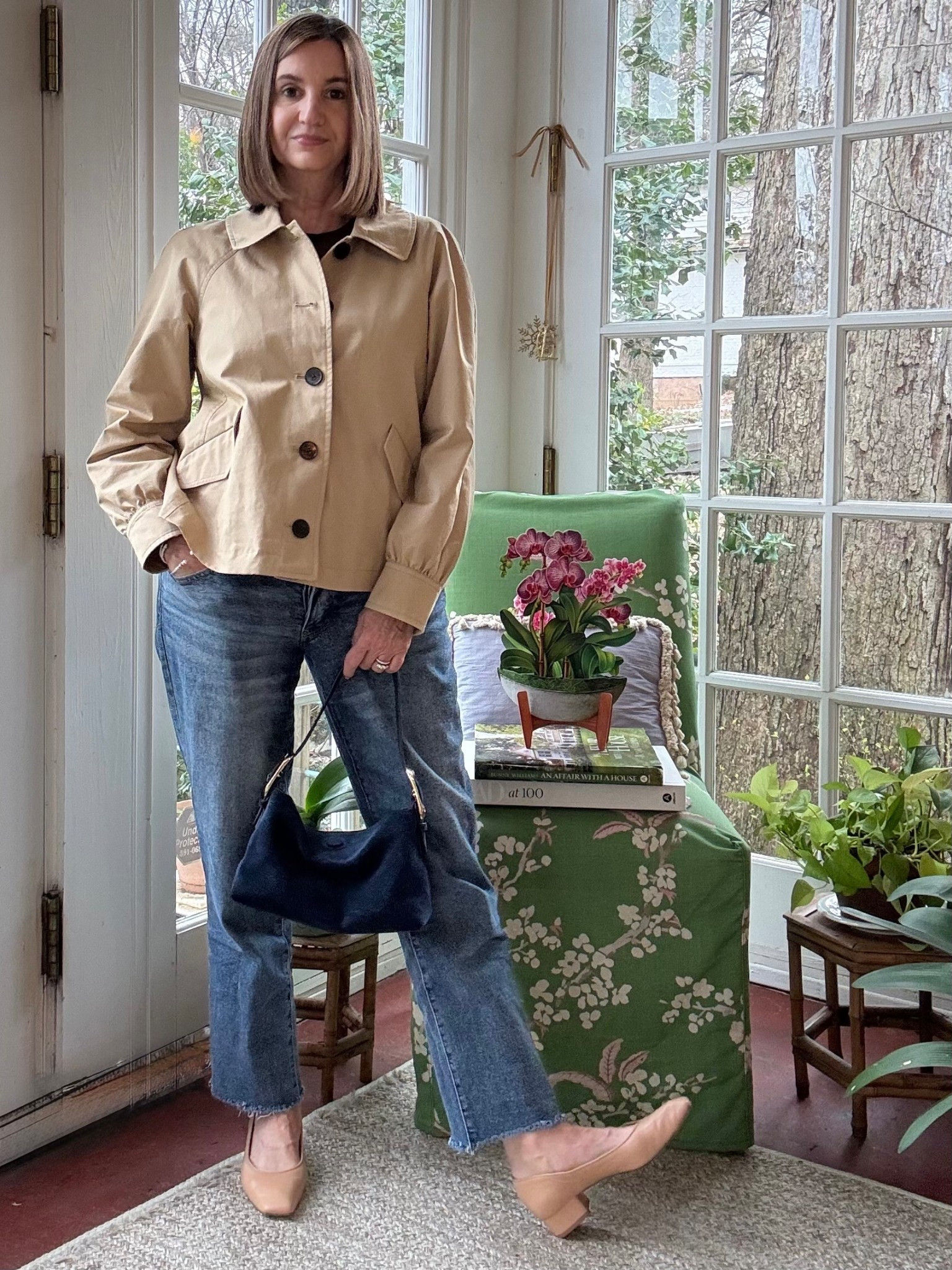 BONUS look #4 with the cropped trench! 

Here’s the cropped trench styled on — and I love how polished it feels without being fussy. The slightly boxy cut hits at just the right spot with straight-leg denim, and the warm camel tone pairs beautifully with classic neutrals. I kept it simple with a navy  bodysuit underneath and finished it with low block heels + a navy suede bag. 

It’s that easy, pulled-together layer you’ll reach for on repeat this season! 

#lcmlifestyle #croppedtrench #suedebag 


#LTKOver40 #LTKgrwm #LTKdayinmylife