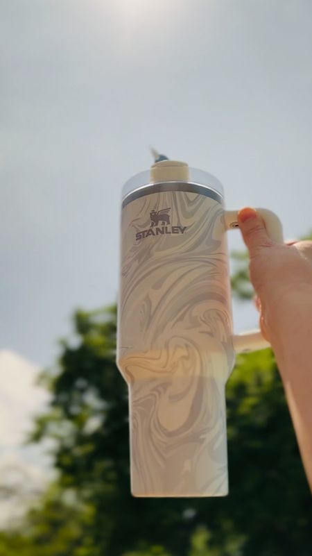 Happy Eclipse Day!!! Stay hydrated with my favorite Stanley tumbler—Flow State Polar Swirl 💙

I know it’s heavy but it’s worth it! It helps me keep track of how much water 💦 I drink each day and keeps it cool all day long! 

Plus—the best part is…
It makes me HaPpY 😃 

#stanley #stanleytumbler #flowstate #stanleybrand #eclipse2024 #eclipseday #stanley40oz 

#LTKSeasonal #LTKActive #LTKfindsunder100