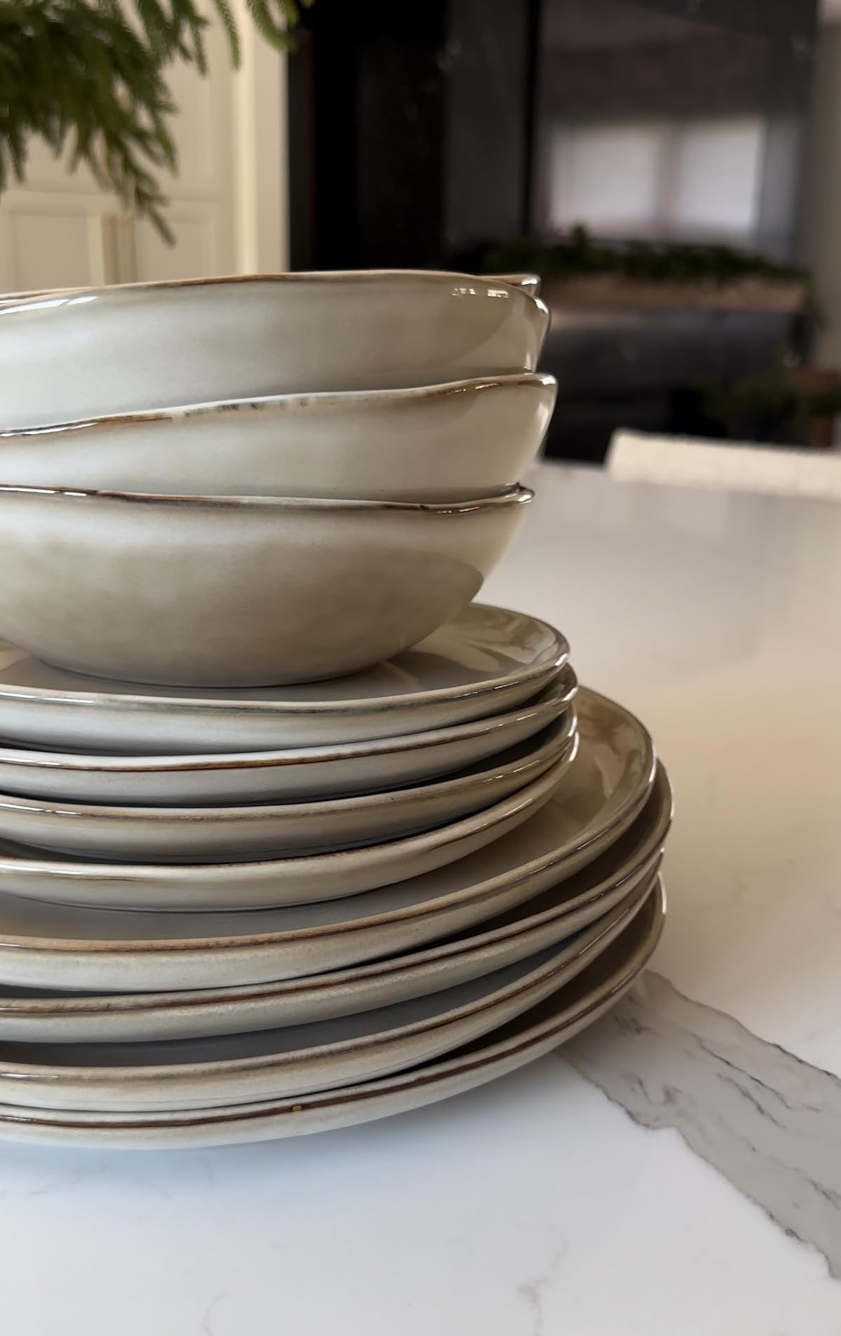 Organic, affordable dinnerware set. Amazon dish ware. Plates. Dishes. Dish set. Modern organic. Unique dishes. Hosting must have. | Amazon (US)