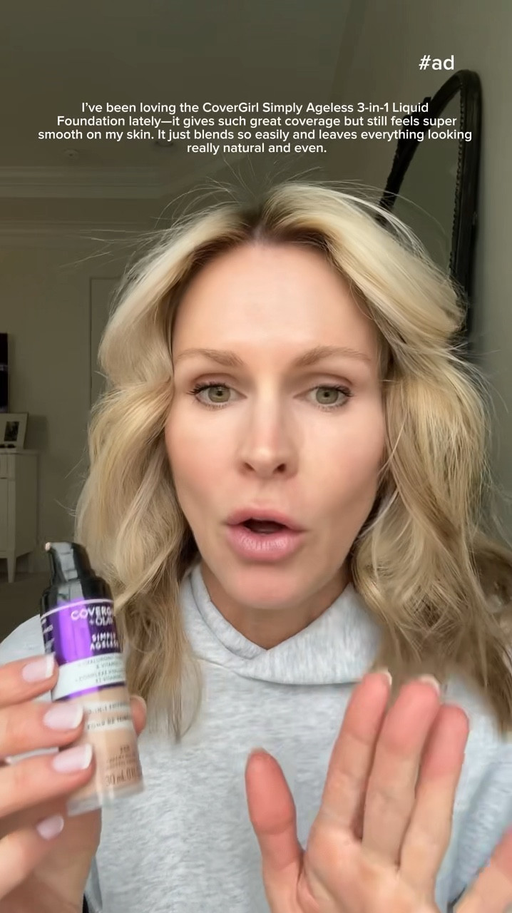  #ad Affordable, travel friendly, and actually good for your skin this @covergirl Simply Ageless 3-in-1 Liquid Foundation gives coverage, hydration, and glow all in one for under $20. Wearing shade 220 and you can grab it at Target 🤍 #TargetPartner #SimplyAgeless #COVERGIRL #EasyBreezyBeautiful @target  @shop.ltk #liketkit



#LTKSeasonal #LTKBeauty