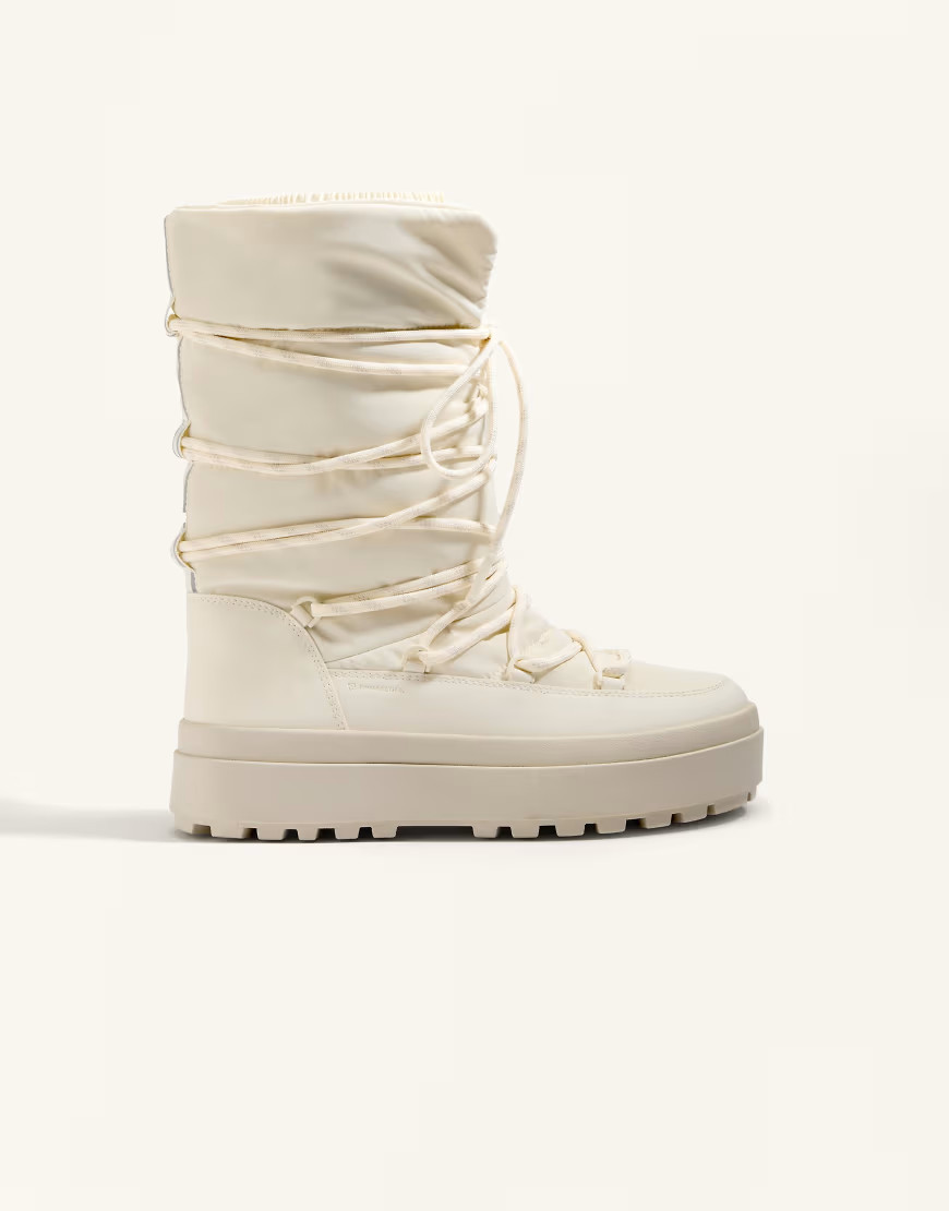 OYSHO Laced nylon après-ski boot in ecru-Neutral | ASOS (Global)