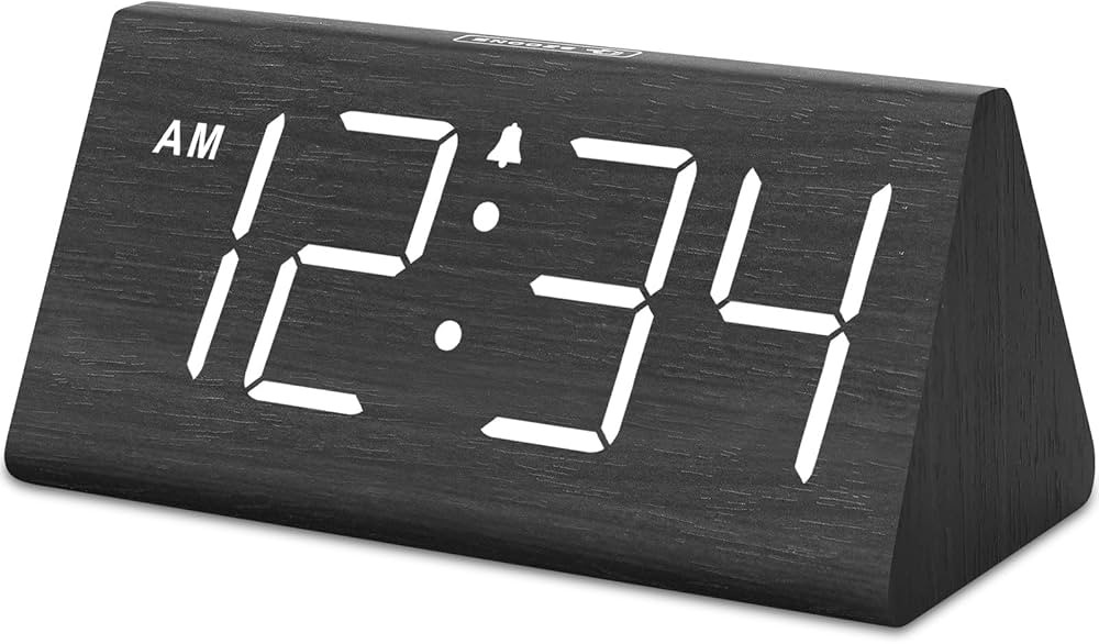 DreamSky Reloj despertador digital de madera para dormitorios, reloj de escritorio eléctrico con... | Amazon (US)