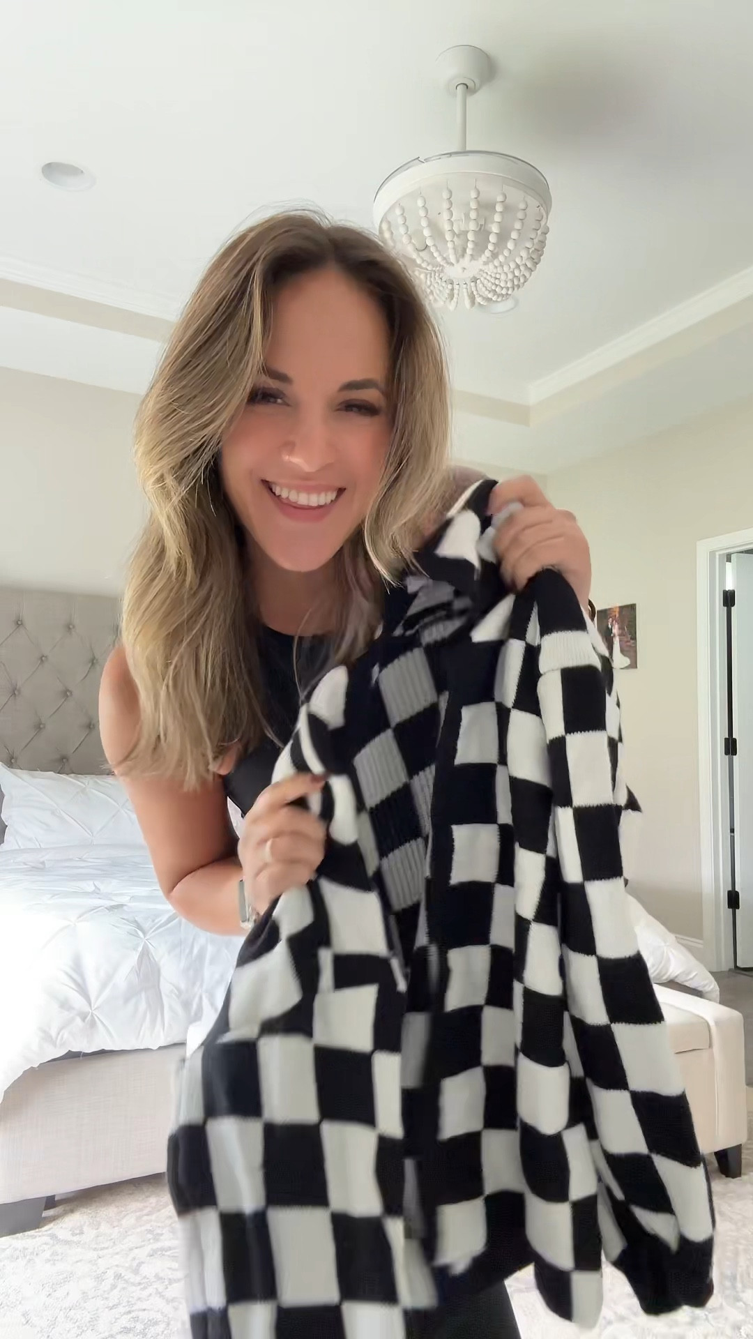 This checkered cardigan might be my favorite piece this fall 🤩

Sweater, checkered cardigan, fall style, fall fashion, mom style, mom ootd, boots, sneakers, jeans 

#LTKStyleTip #LTKFindsUnder50 #LTKSeasonal