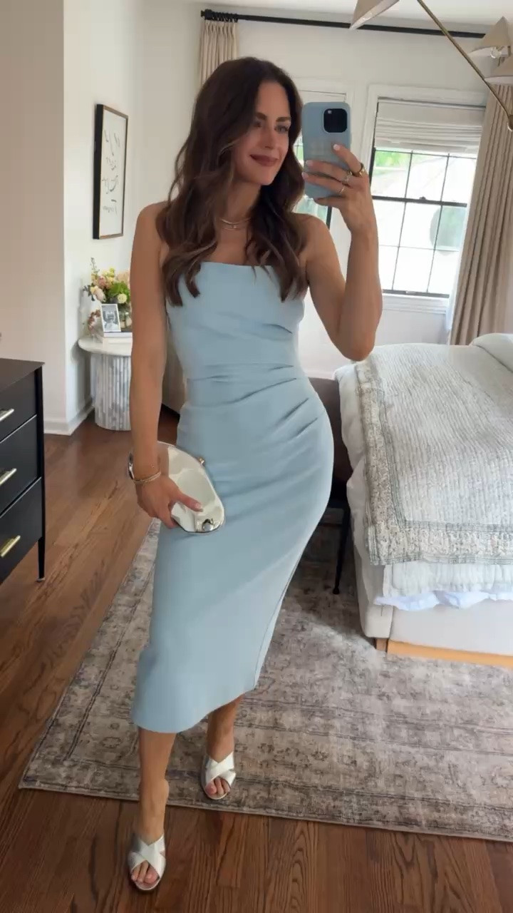 HELP ME DECIDE! Which dress should I wear for an upcoming wedding? @evernew_official

Wearing a Size 2

#LTKootd #LTKWedding
