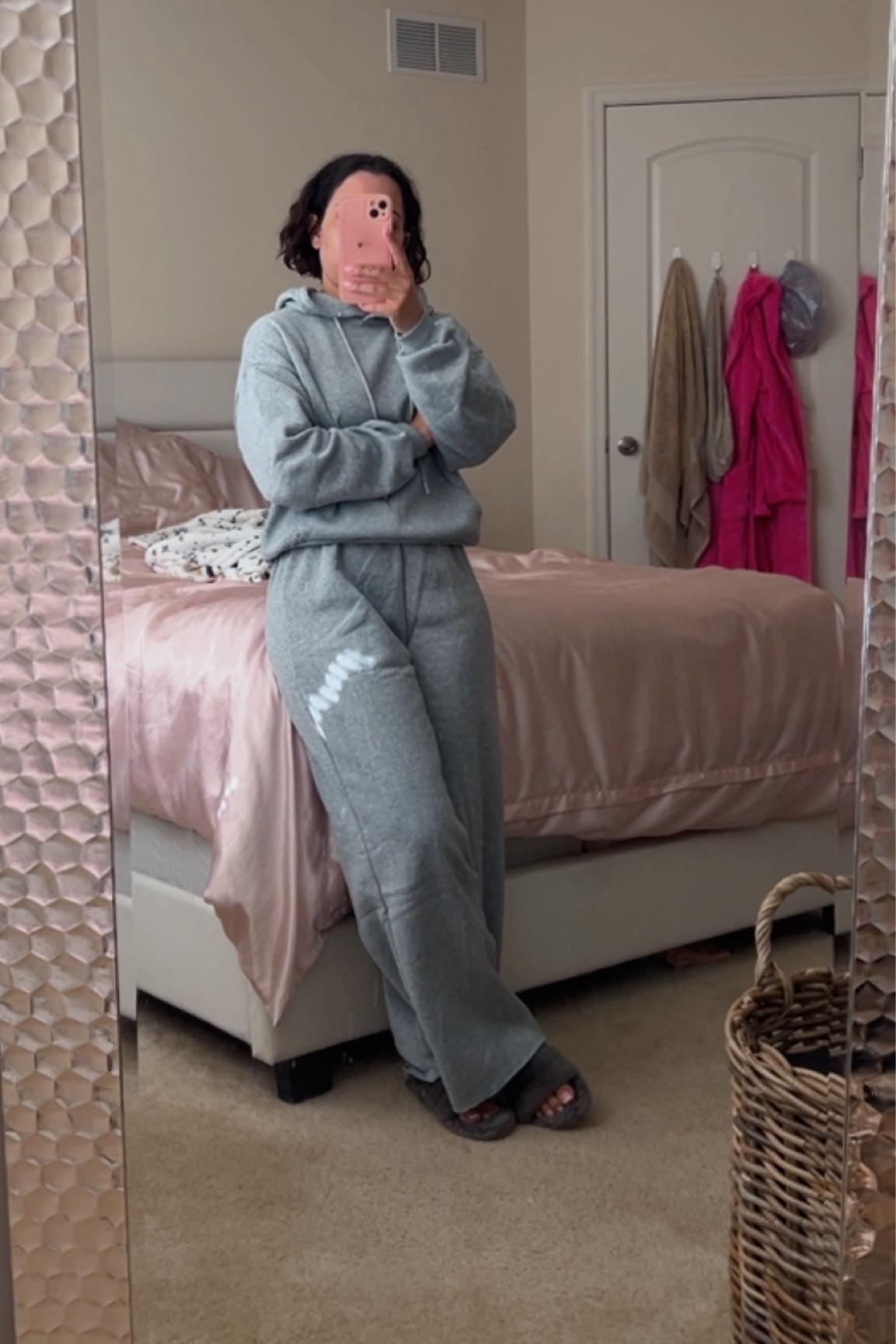 Comfy cozy sweats. #loungeset

#LTKU #LTKStyleTip #LTKHome