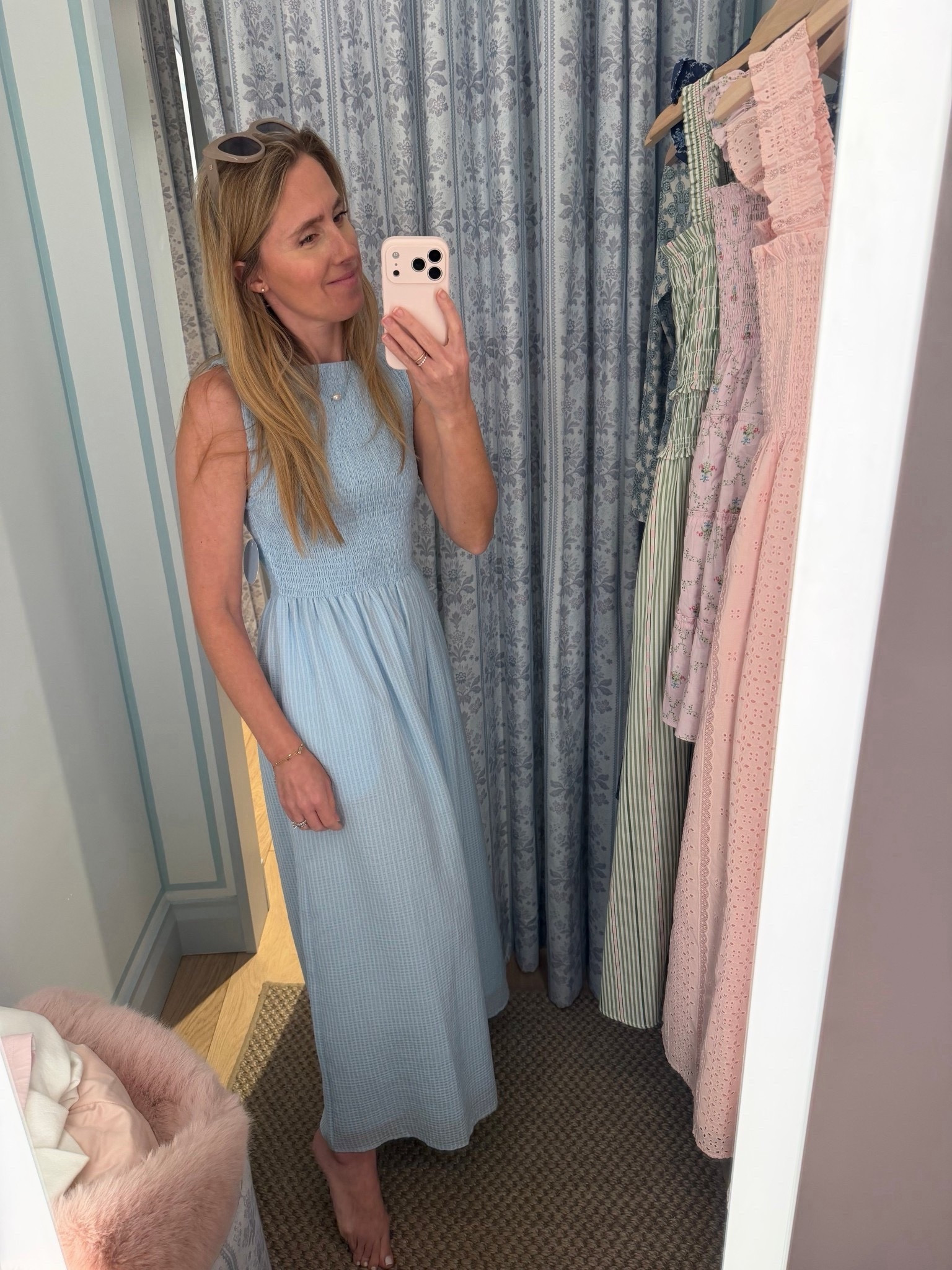 This beauty is 40% off!! 

Sale shopping, nap dress, Shopbop, mom style, mom life 

#LTKSaleAlert #LTKMothersDay #LTKmomlife