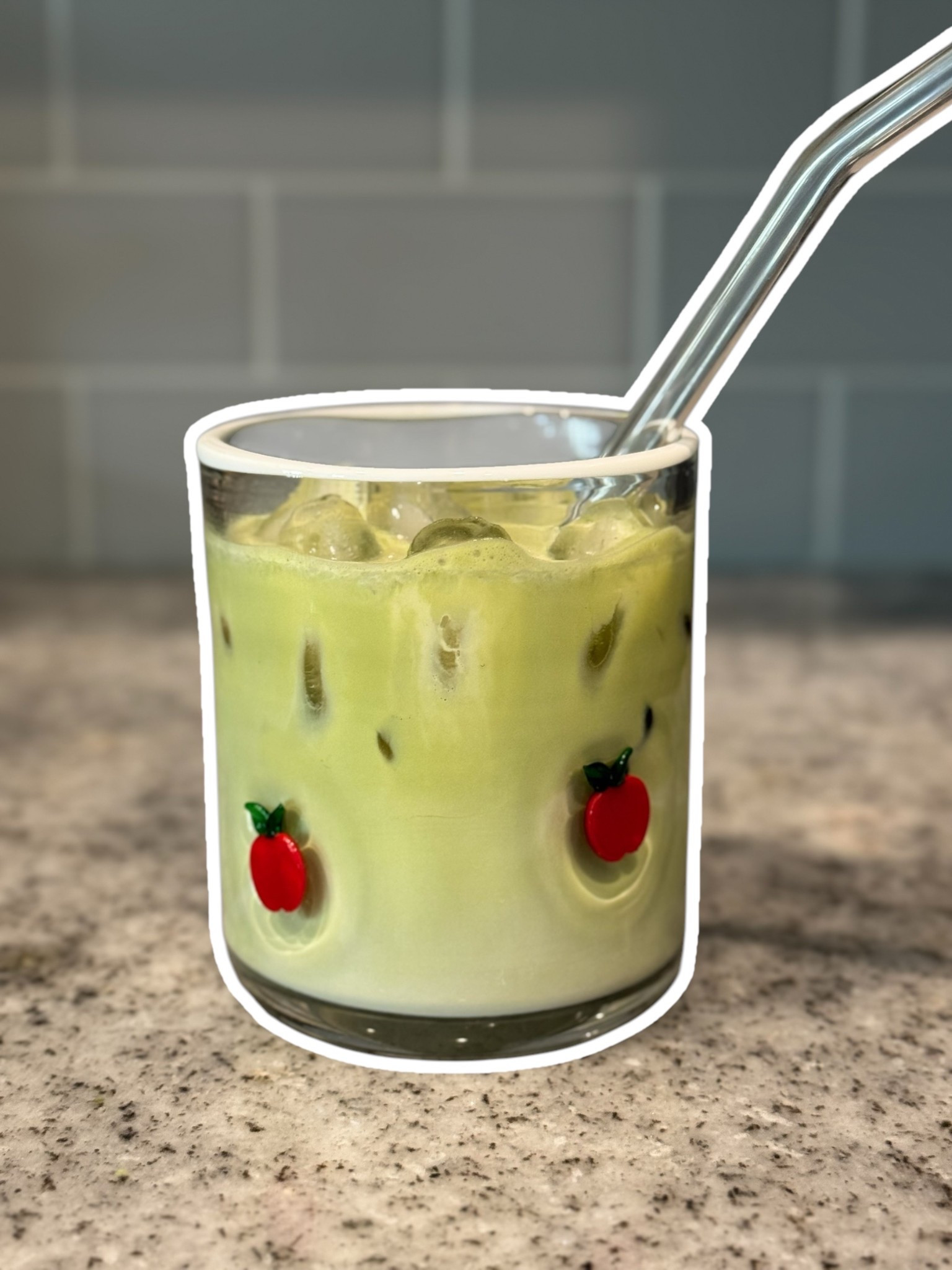 The cutest glass for your matcha drinks 🍵🍓 #ltkhome

#LTKSeasonal