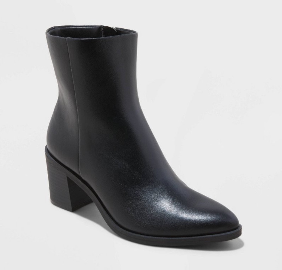 Black ankle boot

#LTKSaleAlert #LTKFindsUnder50 #LTKShoeCrush