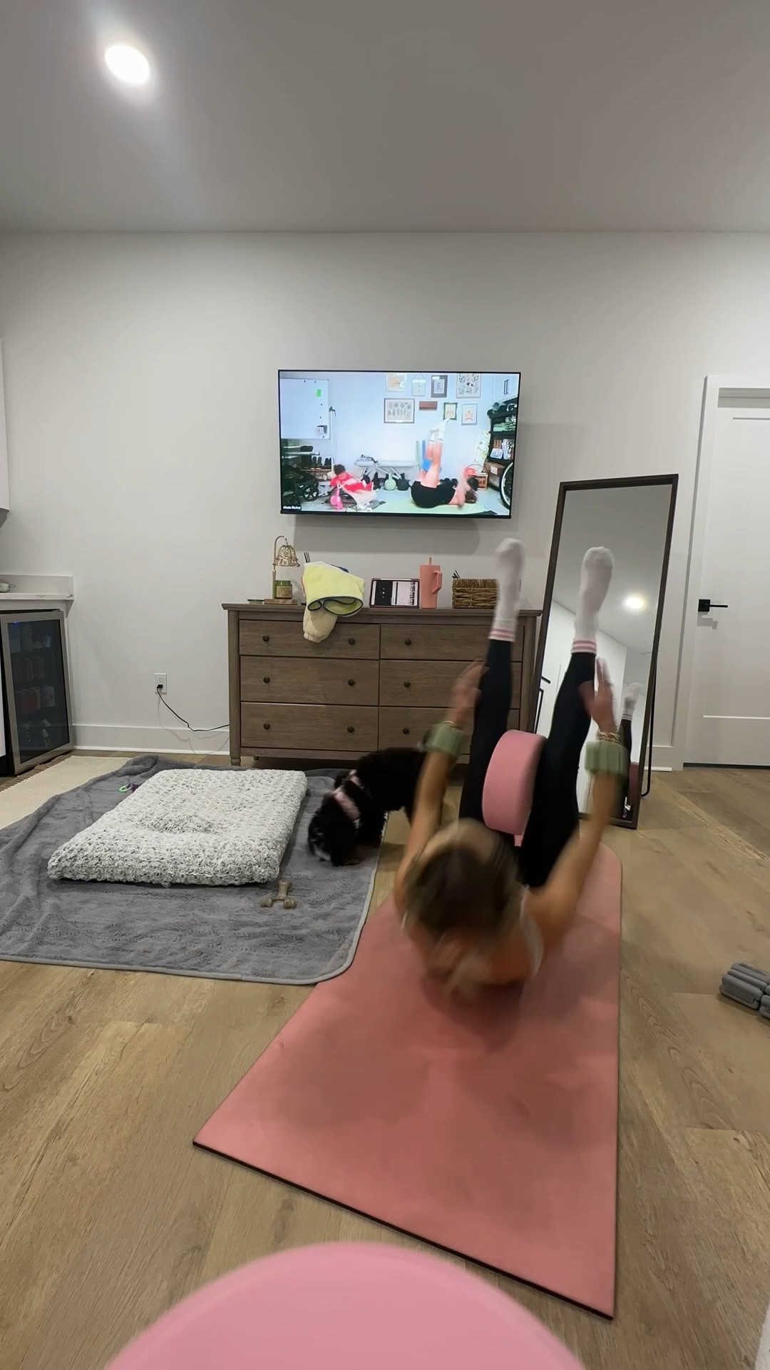 New without gear from 108 Sportif. Sculpt seamless compression leggings and the Chole two toned sports bra.  Leggings: Seamless & sustainable, these leggings are a second-skin fit that hugs you in all the right places making them better for you and better for our planet. Featuring a full-length compression fit and high-rise waistband for a shaping effect. With minimalistic design details, this legging is a versatile active staple that pairs seamlessly with your existing wardrobe. Sports bra: Bring out your inner ballerina - the Chloè has a ballet-inspired sweetheart neckline, detailed with vertical pintuck seams and a fitted silhouette. Designed with adjustable spaghetti straps to customise your fit, with the option to go from a supportive racer back to bra back when needed. 

#LTKFitness #LTKWatchNow #LTKStyleTip

#LTKActive #LTKfitnessgoals #LTKmorningroutine