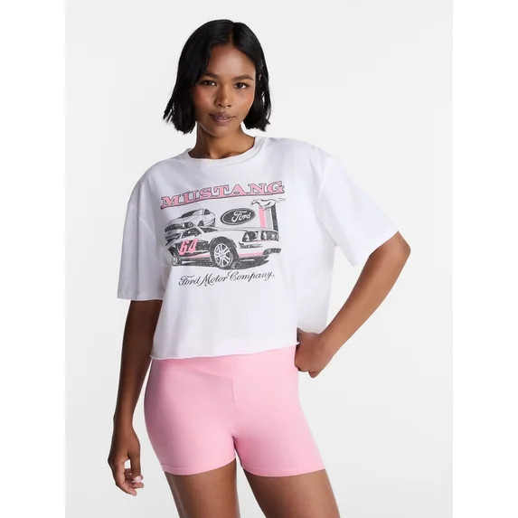 No Boundaries Ford Mustang Graphic Boyfriend Tee, Women's XXS-XXL | Walmart (US)