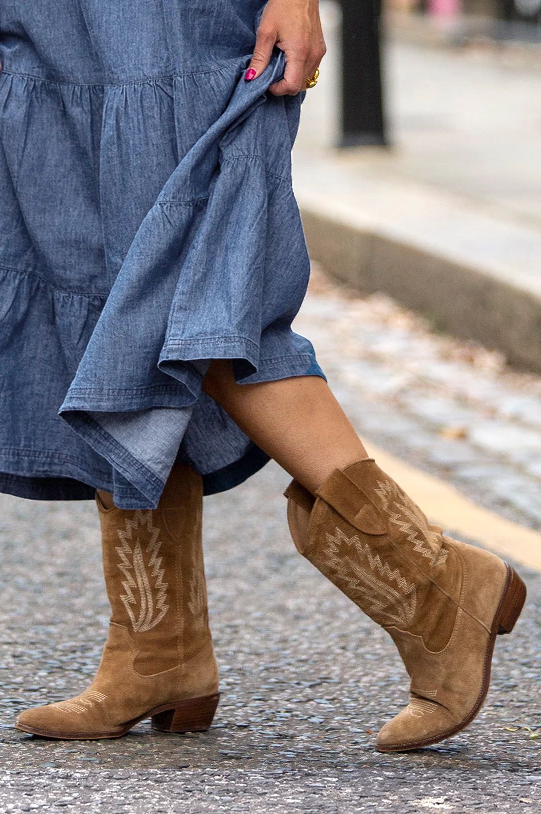 Camilla Cowboy Boots | Camel | Aspiga