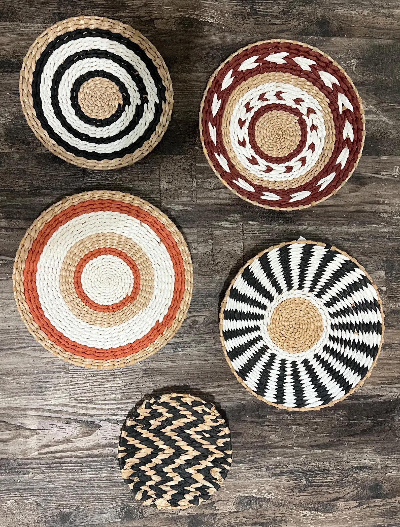 Handwoven Seagrass Wall Basket Set, Boho Farmhouse Decor | Etsy (Global)