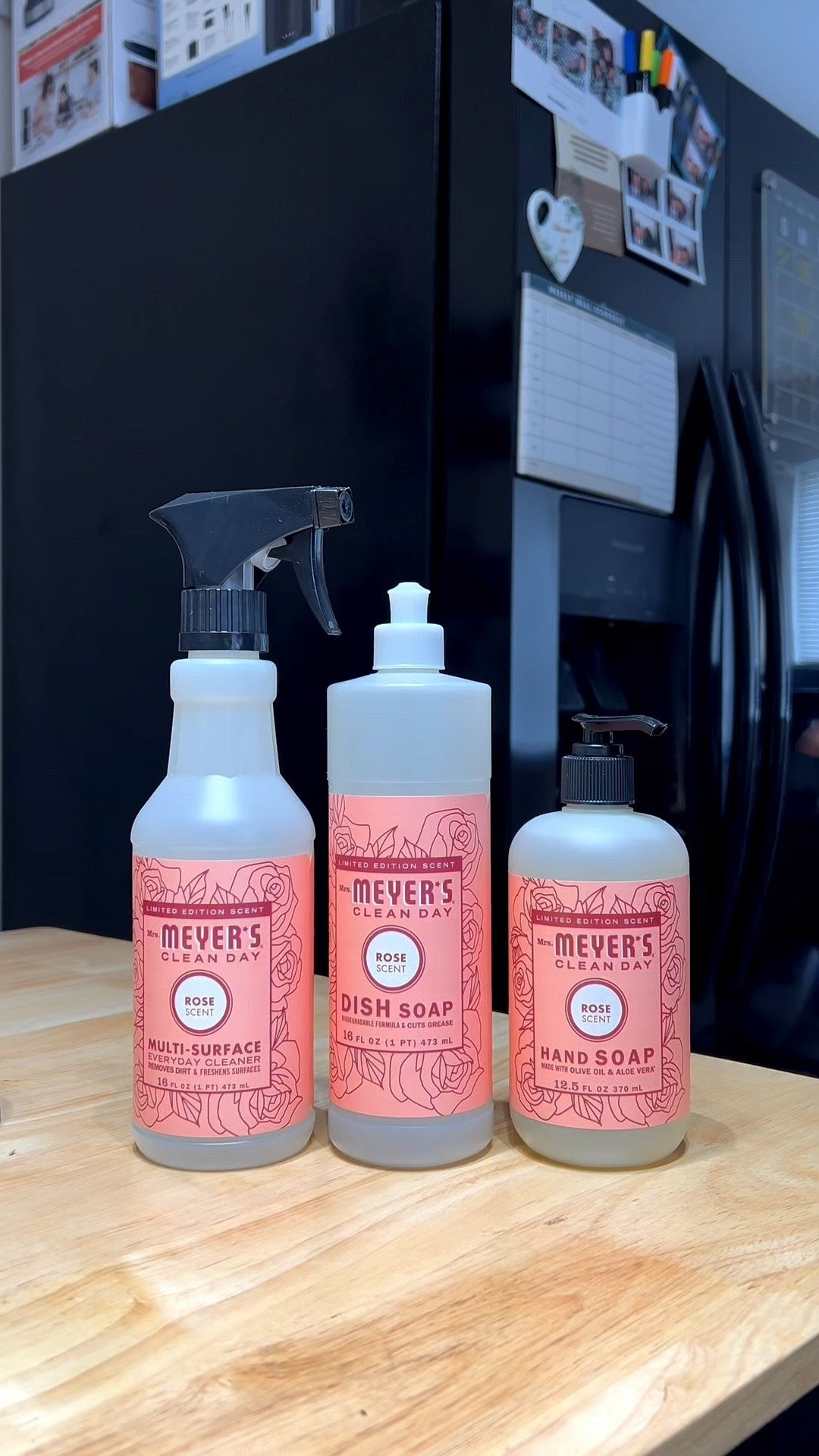 My 1 hour shift as a house manager for a recording artist and his family. 

Today's reset focused on the kitchen and living room. A little cleaning, organizing, and freshening up with the Mrs. Meyer's Rose collection to get the house ready for the week ahead.

Follow along for more behind the scenes of my house manager life. 🤍

#LTKdayinmylife #LTKmorningroutine #LTKstorytime