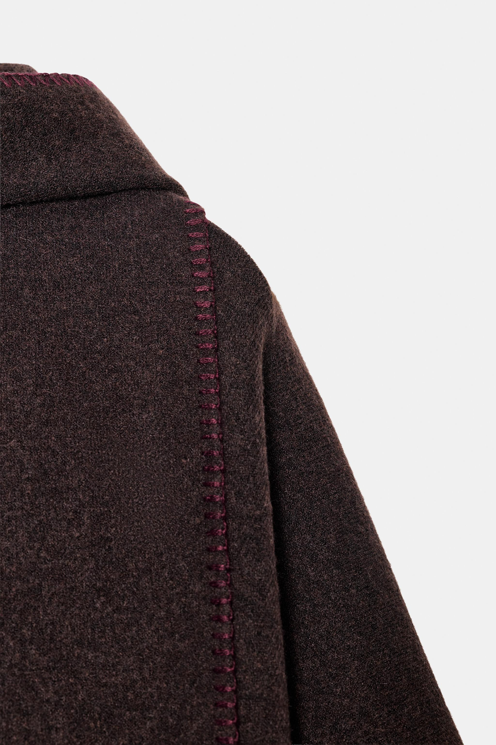 KNIT CAPE WITH CONTRAST THREAD SCARF | Zara UK