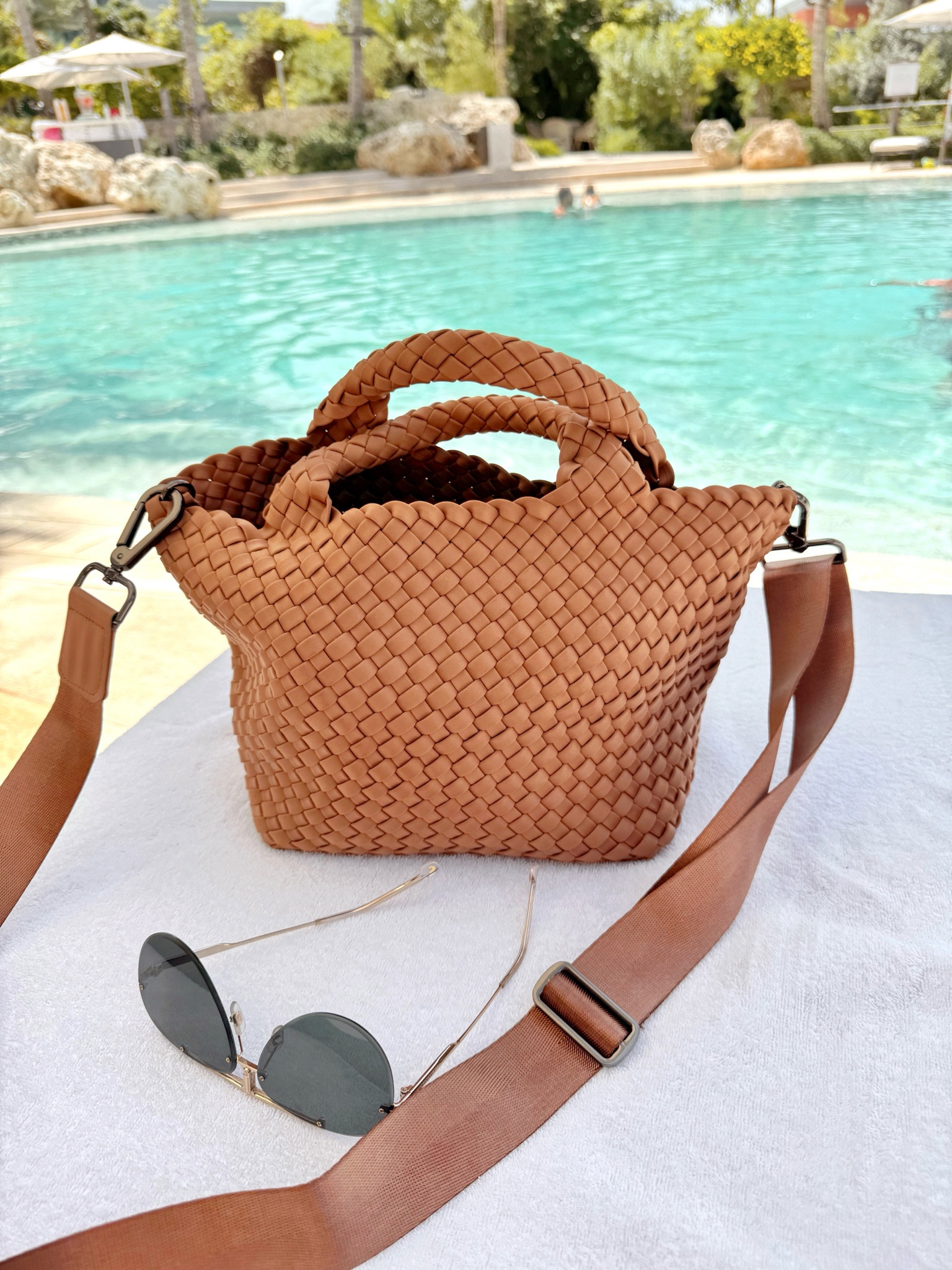 I got this Naghedi 2 years ago and it’s my fave color to use in the Summer! 
Size small (new mini) —(color: cocoa)

Naghedi, handbags, Vacation, pool, travel 

#LTKSaleAlert #LTKItBag #LTKFindsUnder100