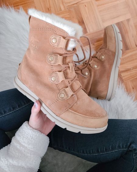 My fave snow boots - these are perfect for Canadian winters. Comfortable and TTS

Winter boots, winter fashion


#LTKFind #LTKSeasonal #LTKshoecrush
