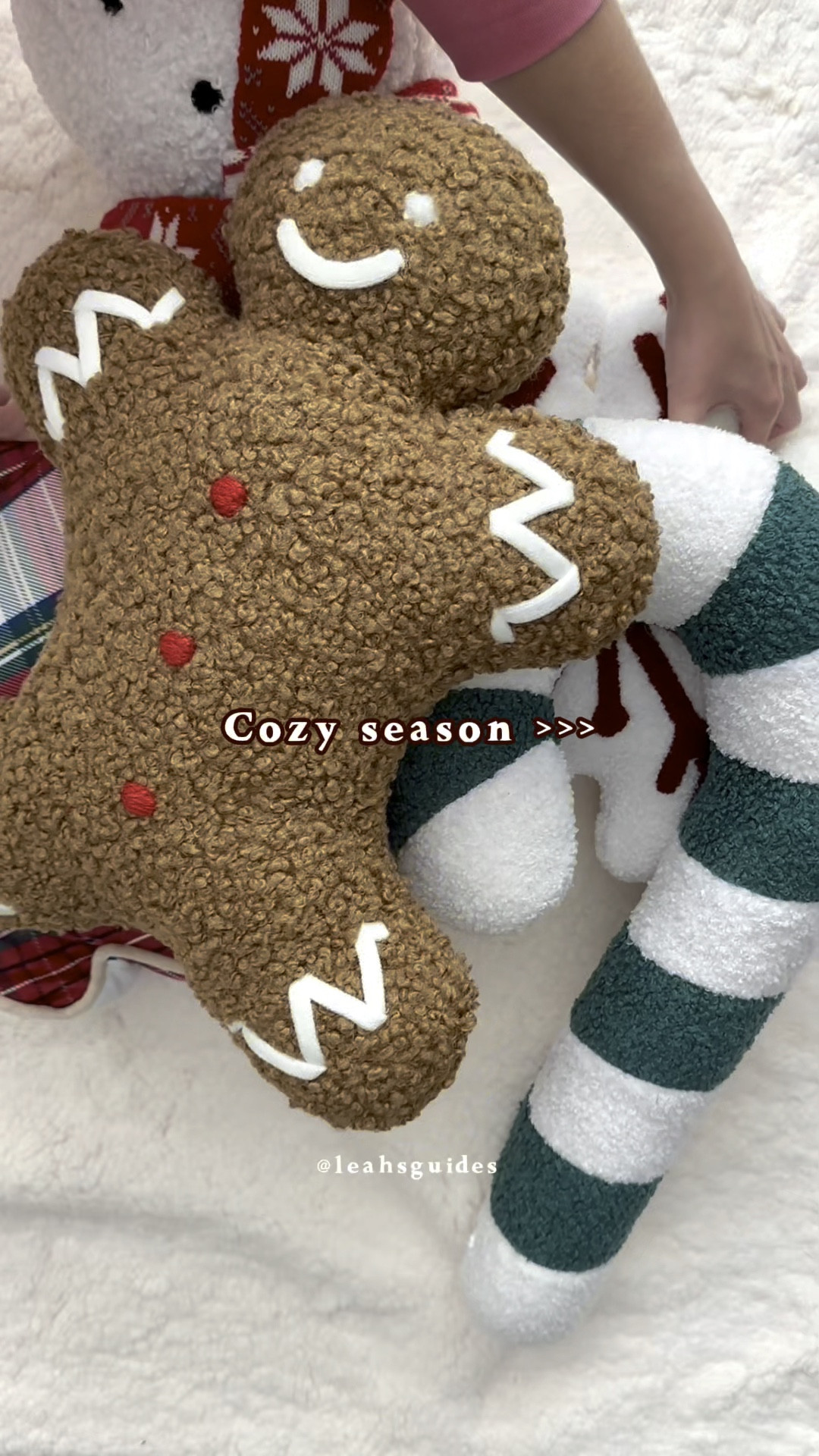 Cozy Christmas pillows 

#LTKGiftGuide #LTKSeasonal #LTKHoliday