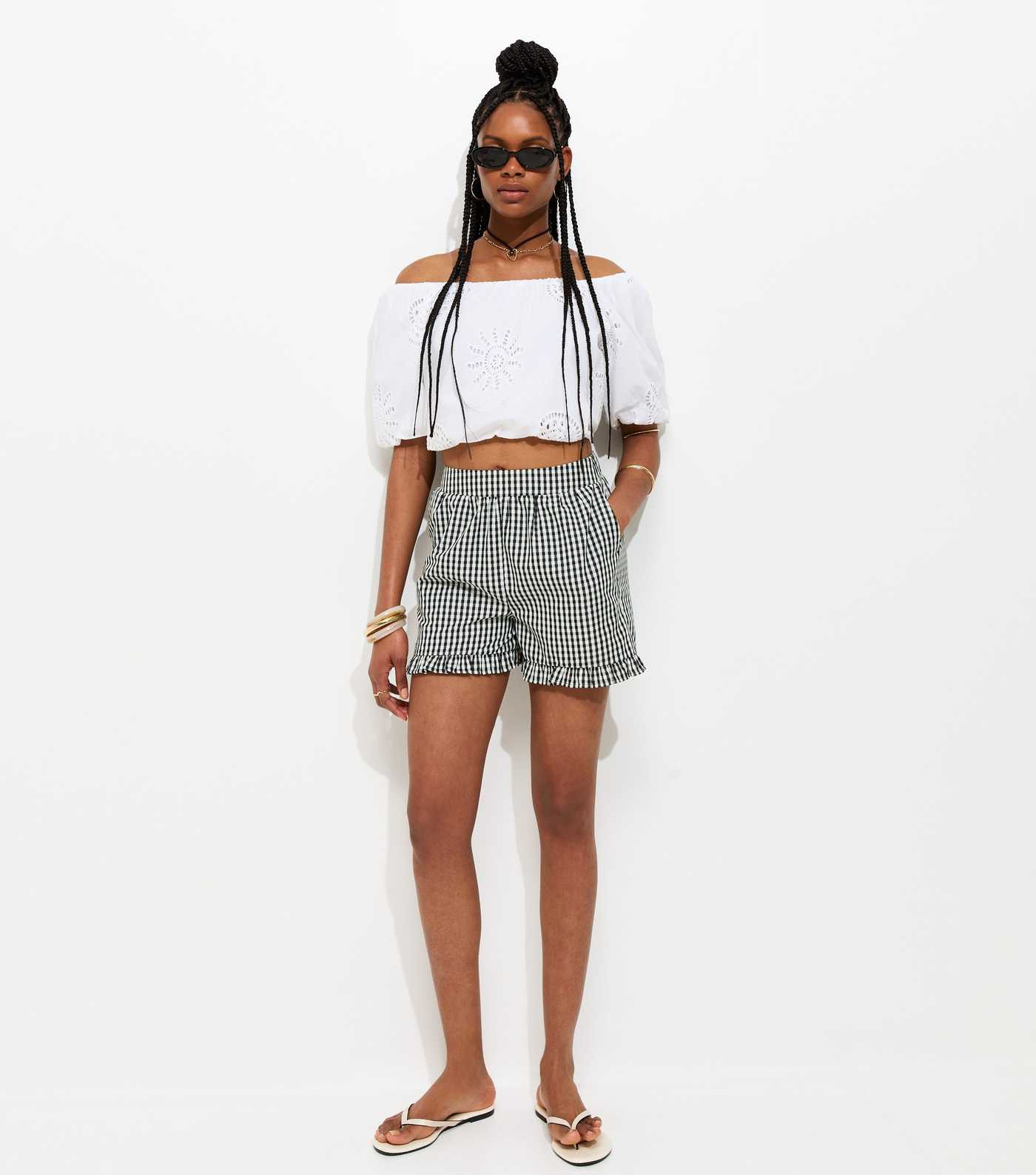 Black Gingham Frill Shorts | New Look | New Look (UK)