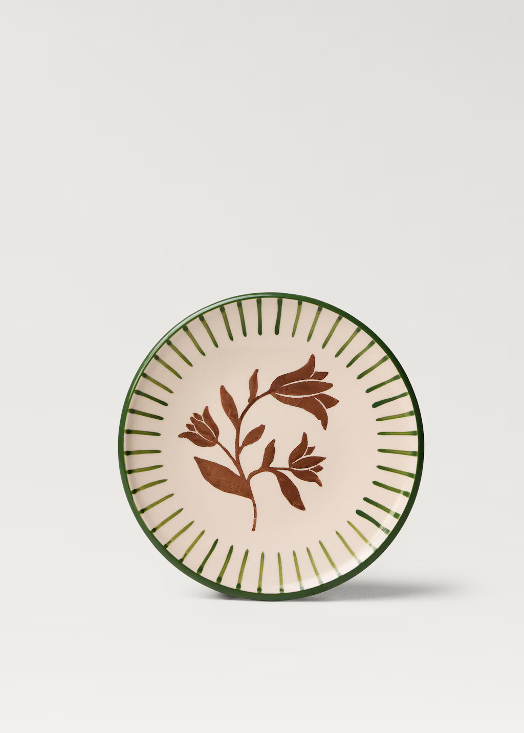 Assiette à dessert en terre cuite peinte à la main - Home | MANGO France métropolitaine | Mango EU