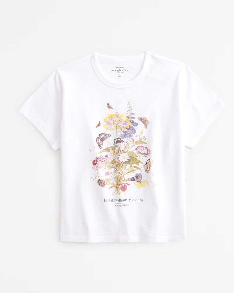 Short-Sleeve Fitzwilliam Museum Graphic Skimming Tee | Abercrombie & Fitch (US)