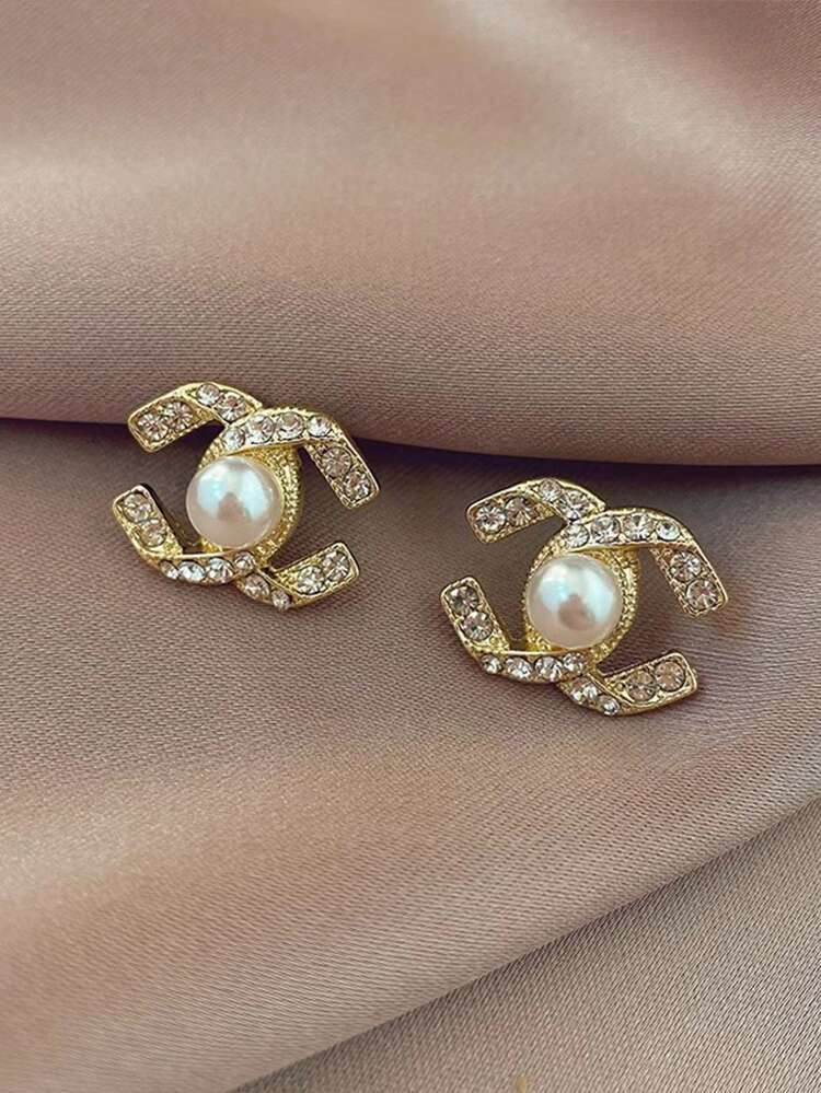 2pcs Fashionable Luxury Encrusted Criss-Cross Pearl Stud Earrings, Versatile C-Shaped Earrings Suitable For Women's Daily Wear, Outings And Events | SHEIN