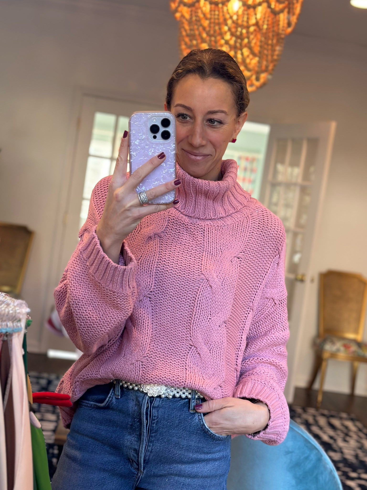 Chunky knit amazon sweater 
Winter sweater 
Cyclaman/Clover 
Pearl stretch belt 


#LTKunder50 #LTKstyletip #LTKSeasonal