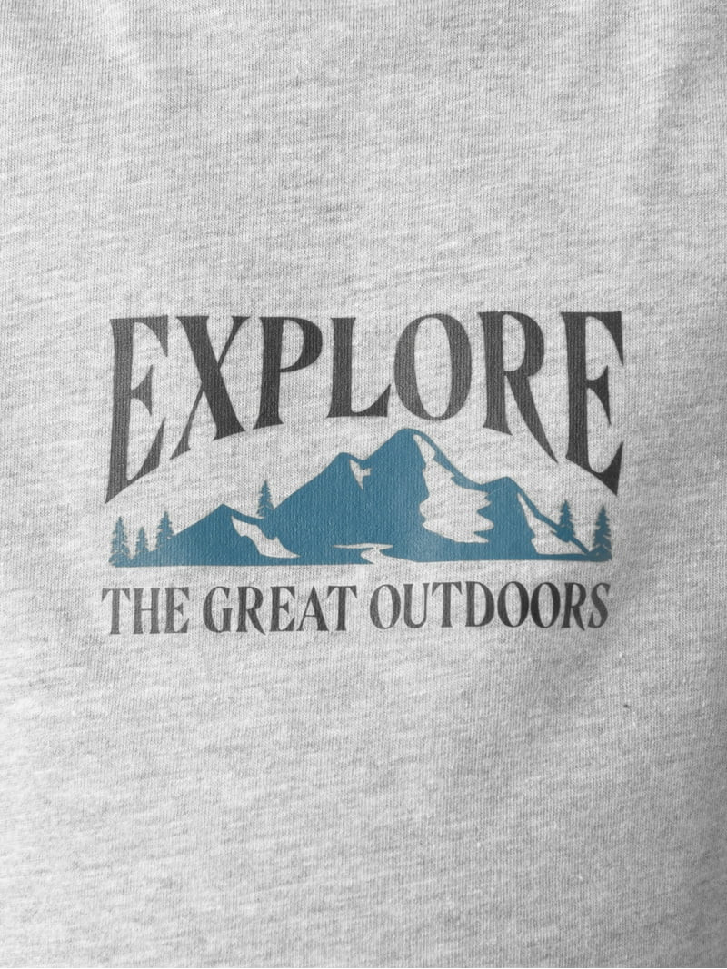 Wonder Nation Boy's Long Sleeve Elevated Graphic T-Shirt, Sizes 4-18 & Husky - Walmart.com | Walmart (US)